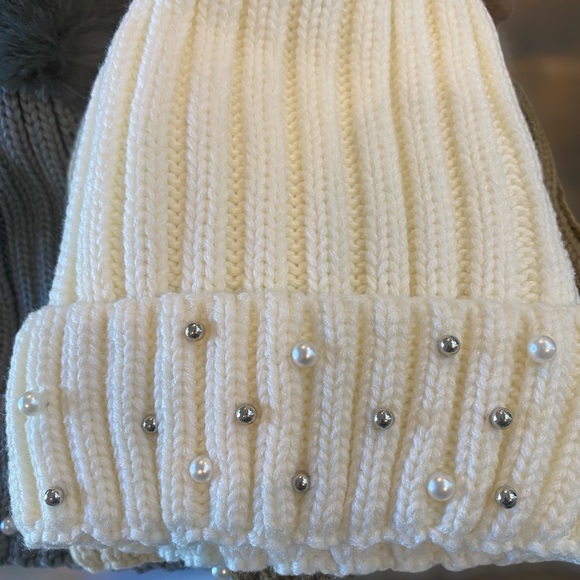 🌸Super Chunky Knit  Comfy Adult Hat Pom - Picture 3 of 5